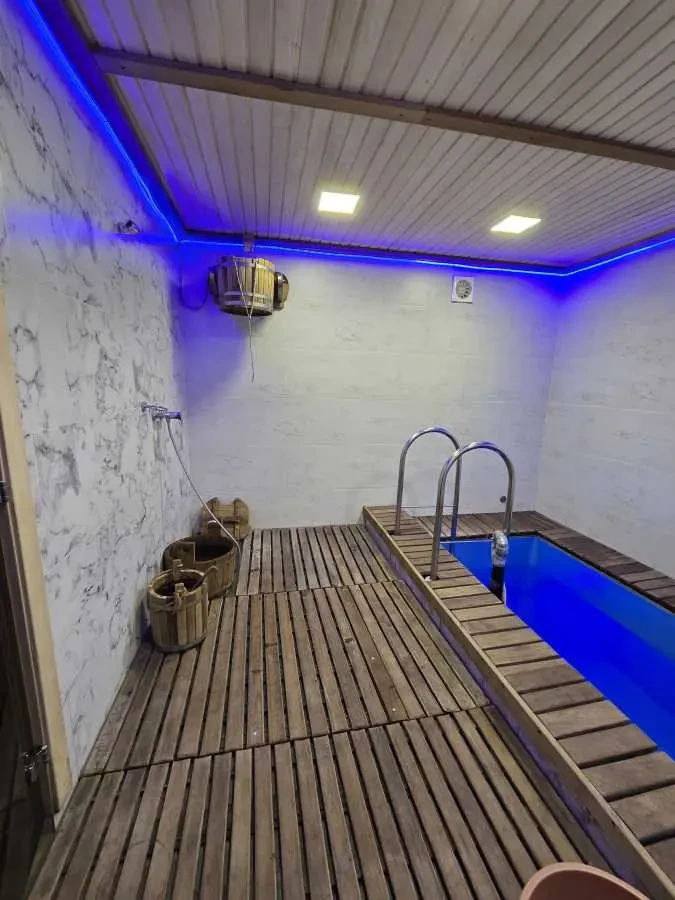 2-к будинок Білоцерківський, Фурси, Підігірна 15