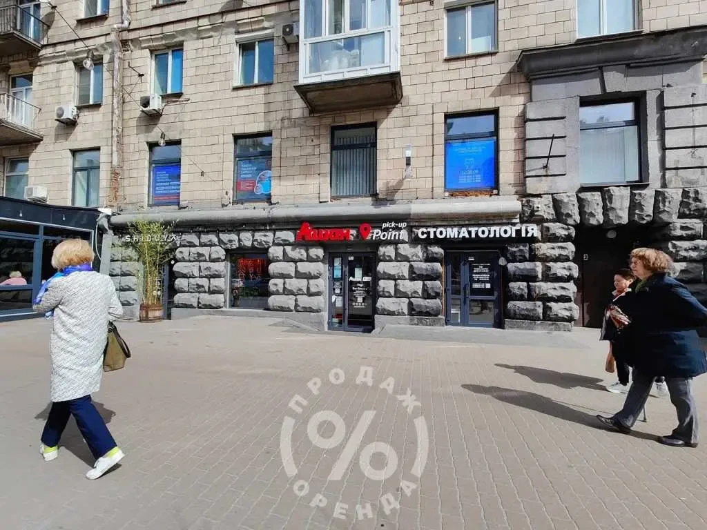 торгові площі Київ, Печерський, Велика Васильківська 111/113 4