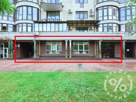 торгові площі Київ, Оболонський, Оболонська Набережна 7