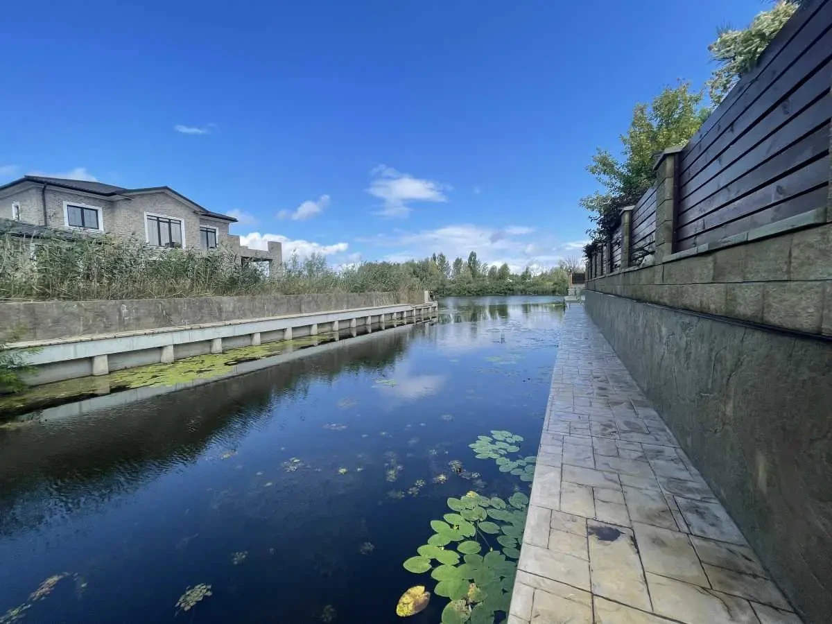 4-к будинок Обухівський, Козин, Старокиївська КГ Дніпрова Хвиля 4