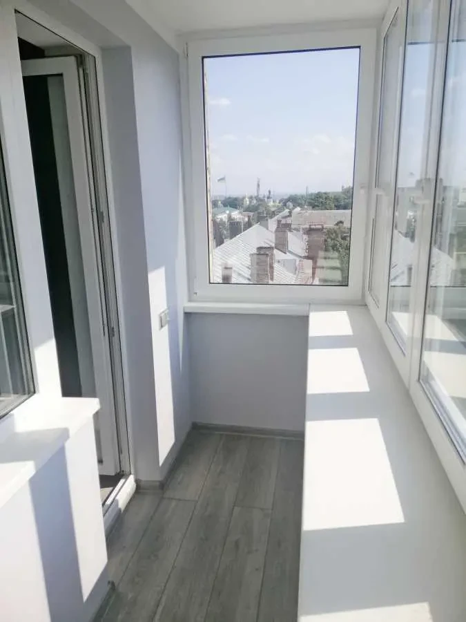 1-к квартира Київ, Печерський, Лаврська 4 11