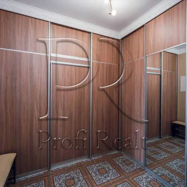 2-к квартира Київ, Шевченківський, Олеся Гончара 79 12