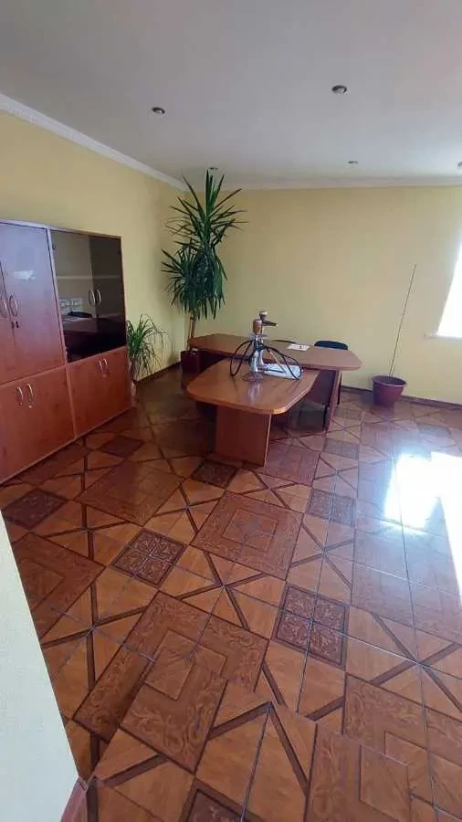 виробничі приміщення Бучанський, Бузова, Гагарина 15