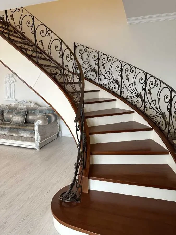 5-к квартира Дніпро, Соборний, Космічна 9А 12