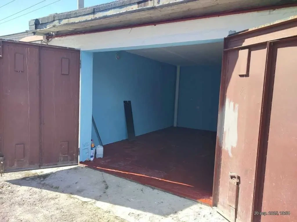 окремий гараж Київ, Деснянський, Пухівська 2 12