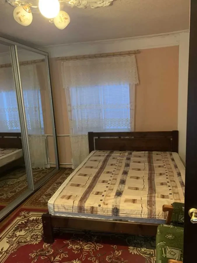 3-к частина будинку Миколаїв, Центральний, Ілька Борщака 42 13