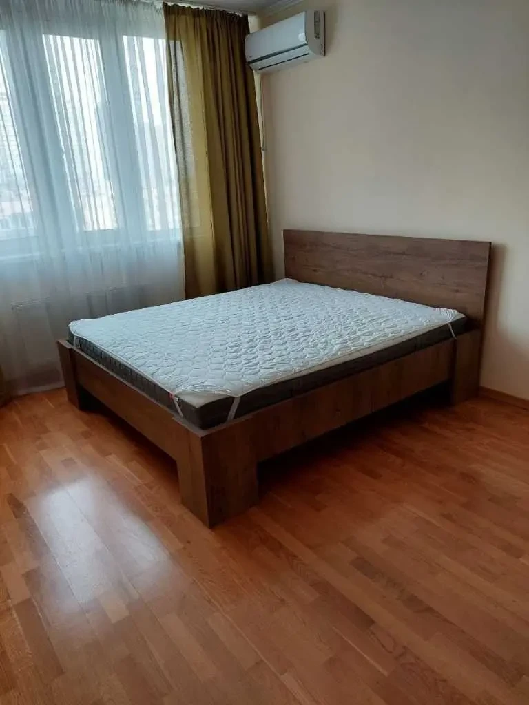 2-к квартира Київ, Голосіївський, Михайла Максимовича 3г 2