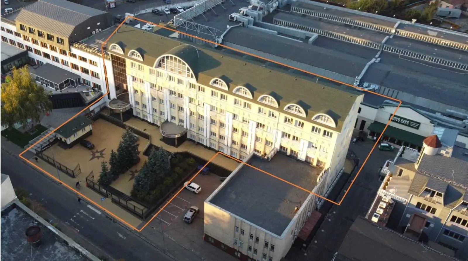 приміщення, будівлі Київ, Шевченківський, Багговутівська 17-21