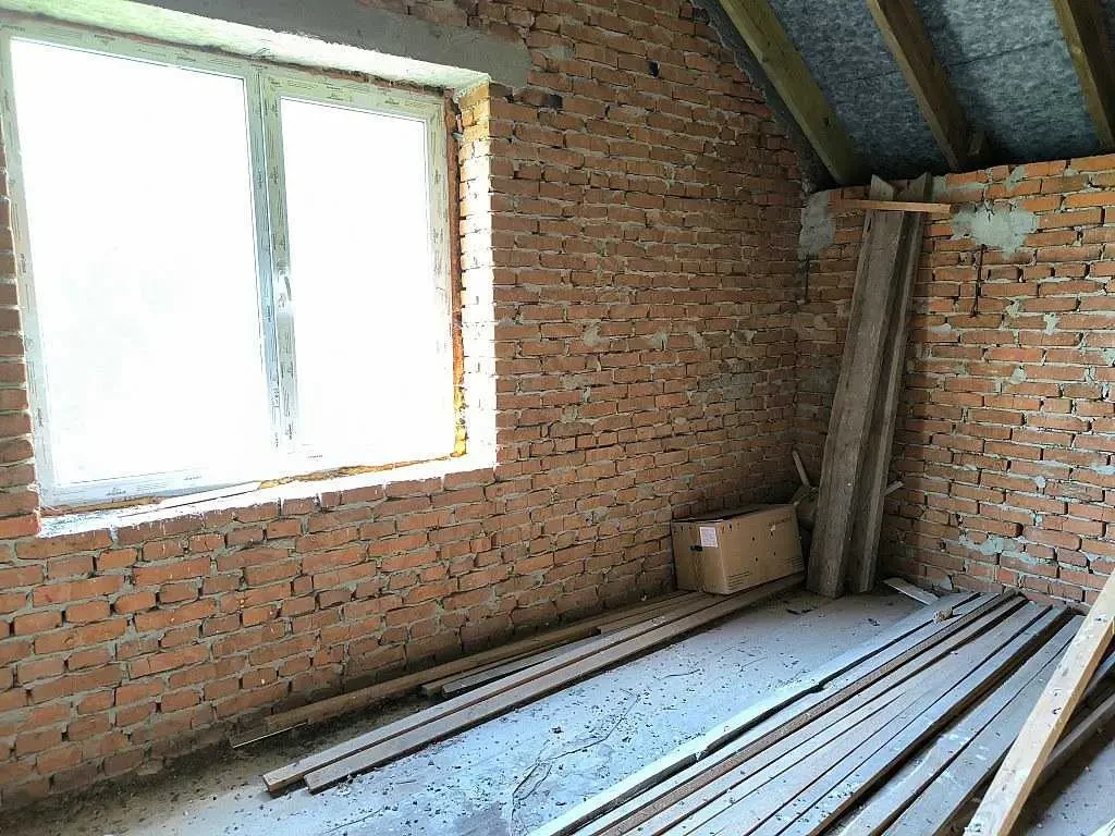 3-к будинок Бучанський, Королівка, кравченка 9