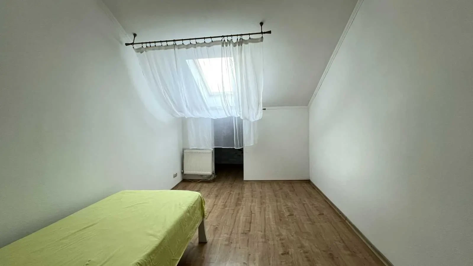 3-к таунхаус Бориспільський, Бориспіль, Яцютівка 22 16