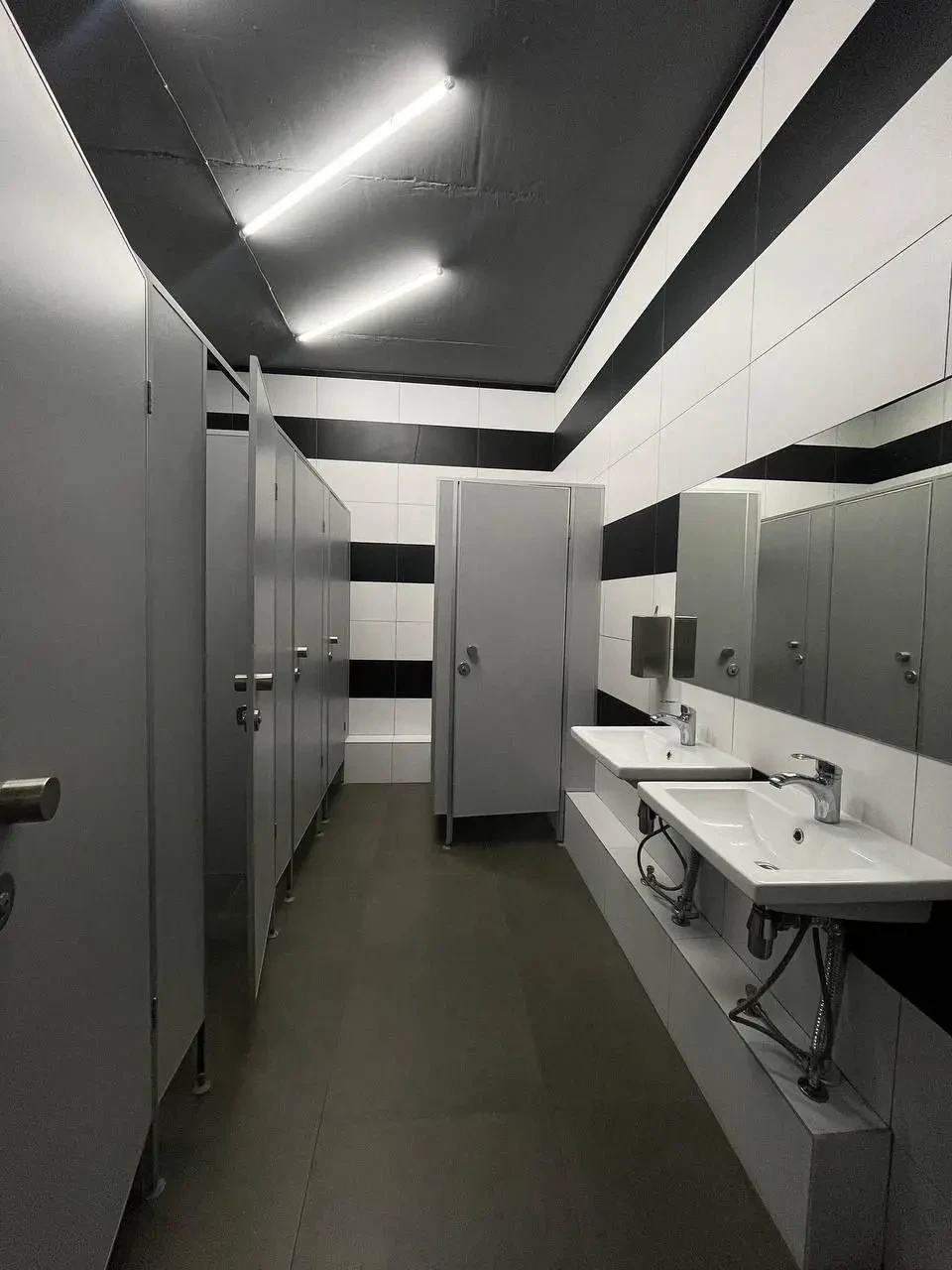 Здається в оренду офіс. 6 поверх. 4