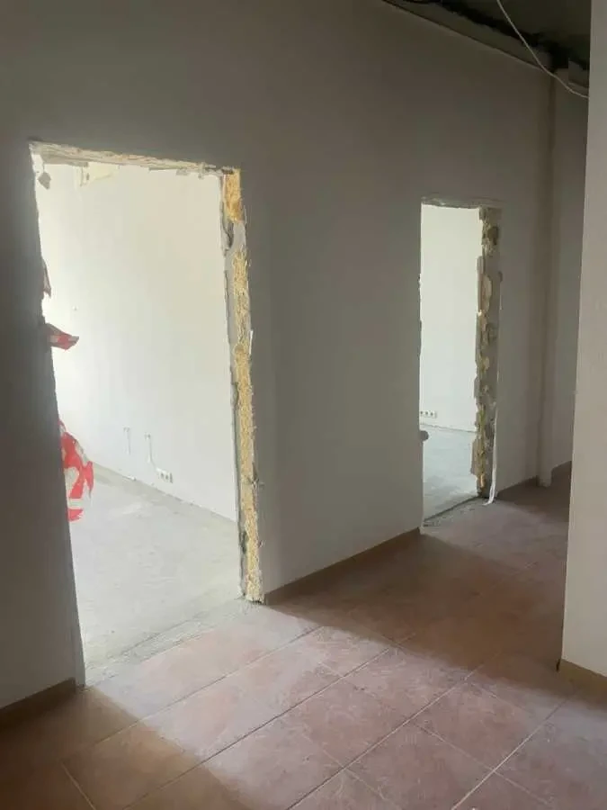 торгові площі Київ, Дарницький, Харківське 56 14