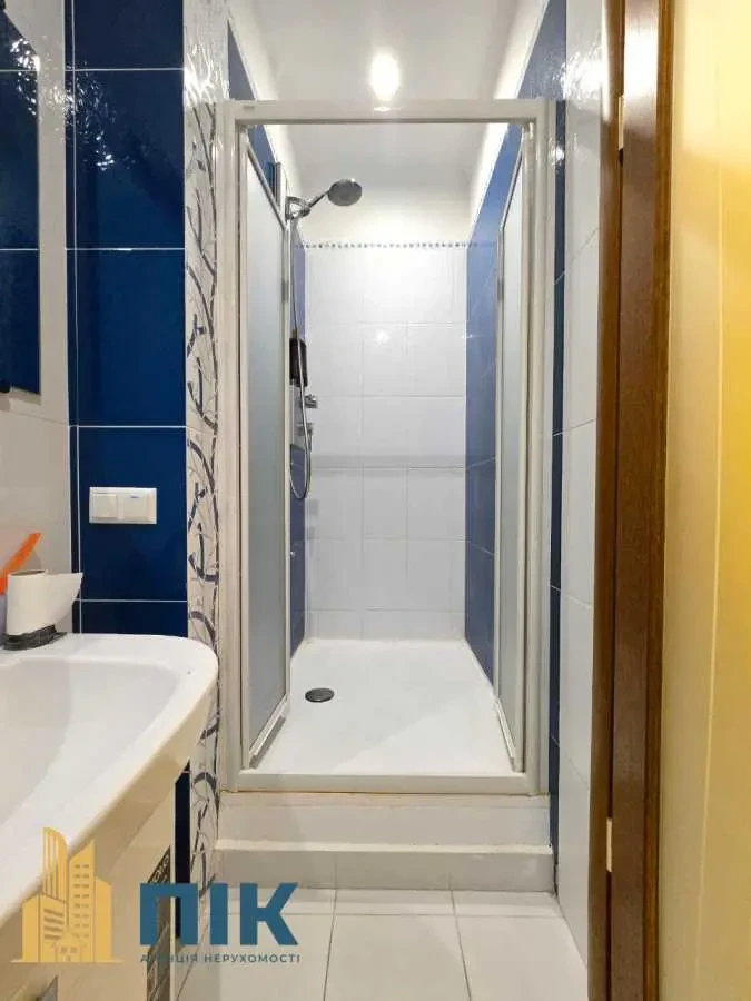 4-к квартира Київ, Оболонський, Героїв Сталінграду 8 23