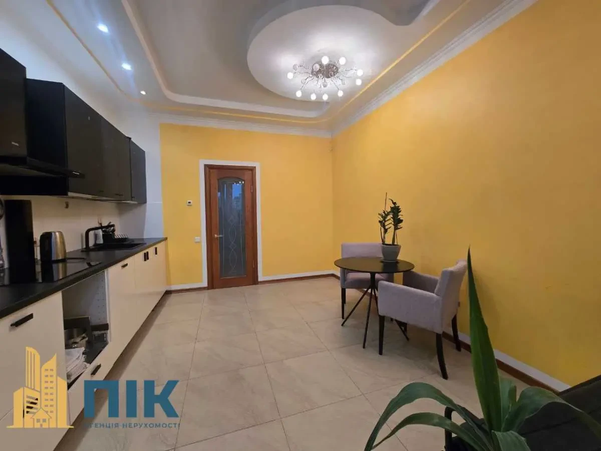 4-к квартира Київ, Оболонський, Героїв Сталінграду 8 11