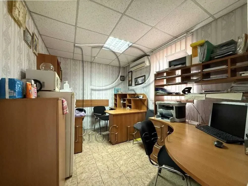 приміщення, будівлі Вишгородський, Старі Петрівці, Князя Святослава .. 8