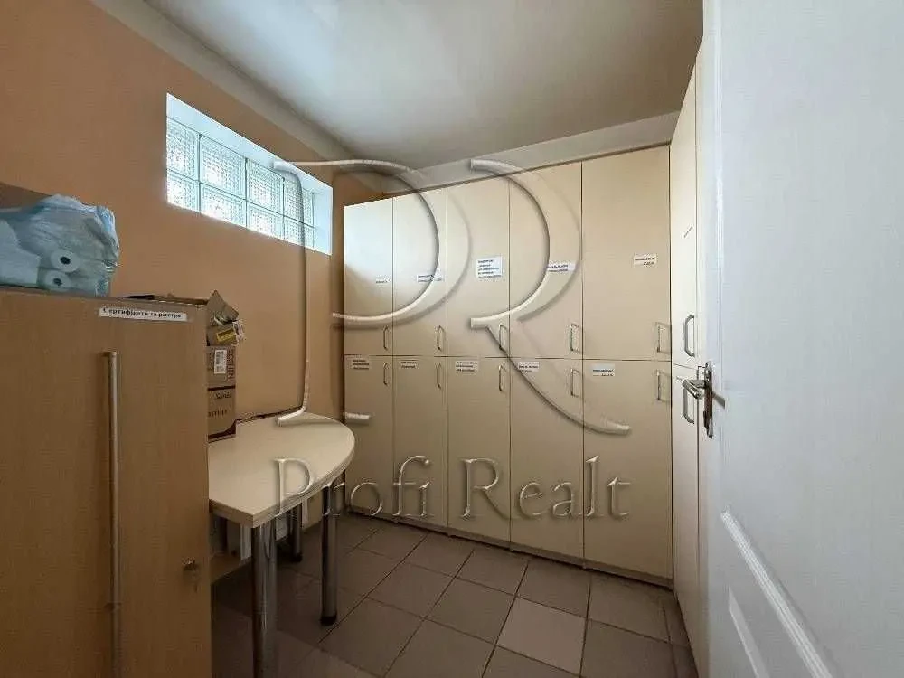 приміщення, будівлі Вишгородський, Старі Петрівці, Князя Святослава .. 9