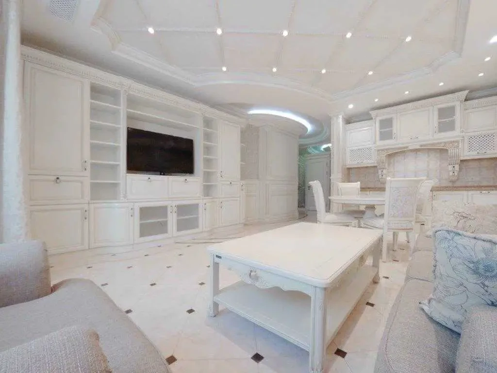 4-к квартира Київ, Печерський, Інститутська 18 3