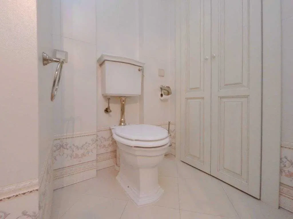 4-к квартира Київ, Печерський, Інститутська 18 19