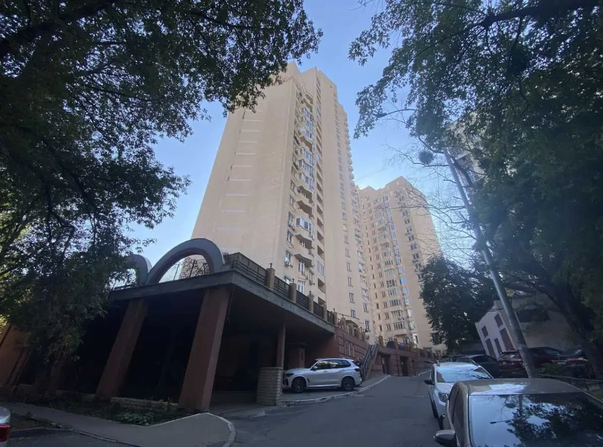 3-к квартира Київ, Солом`янський, Митрополита Василя Липківського 18 19