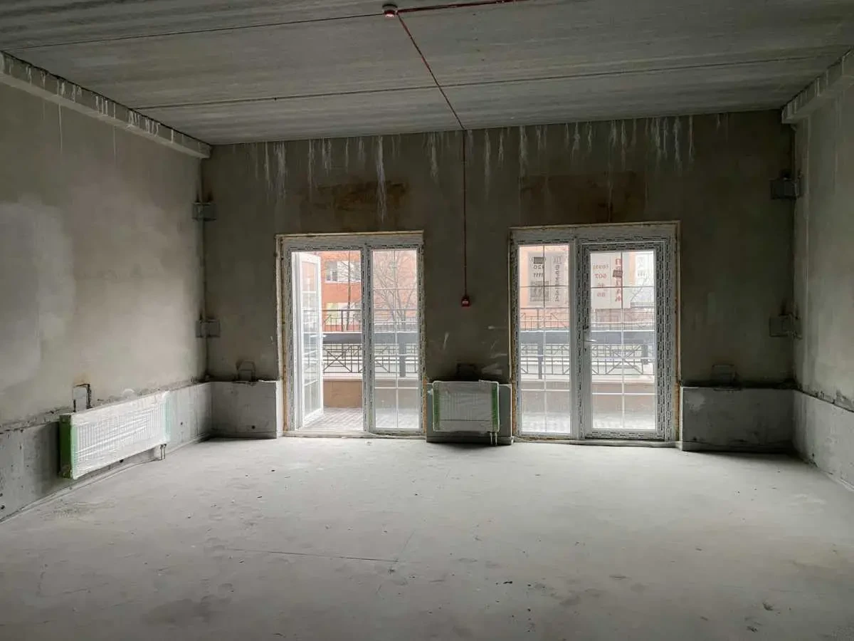 торгові площі Київ, Голосіївський, Михайла Максимовича 26 4