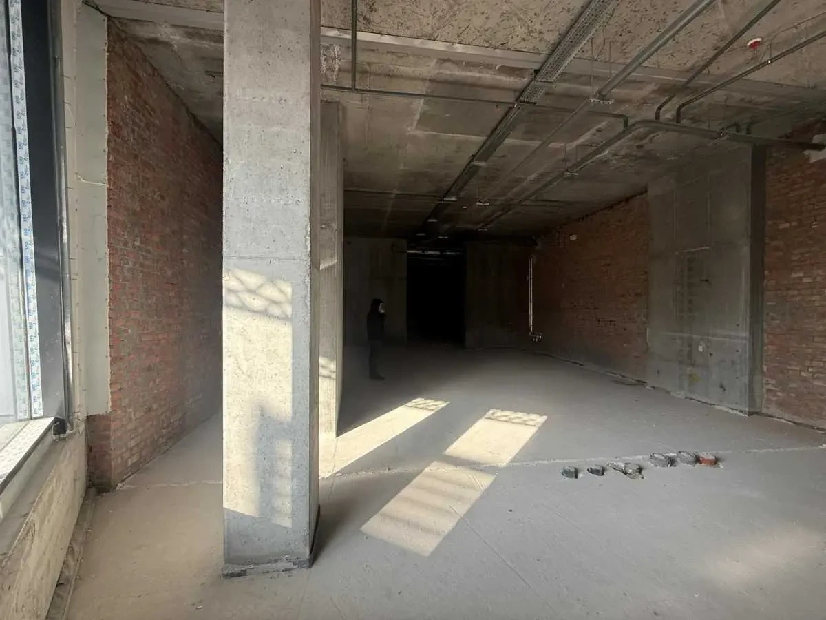 торгові площі Київ, Шевченківський, Берестейський 11 9