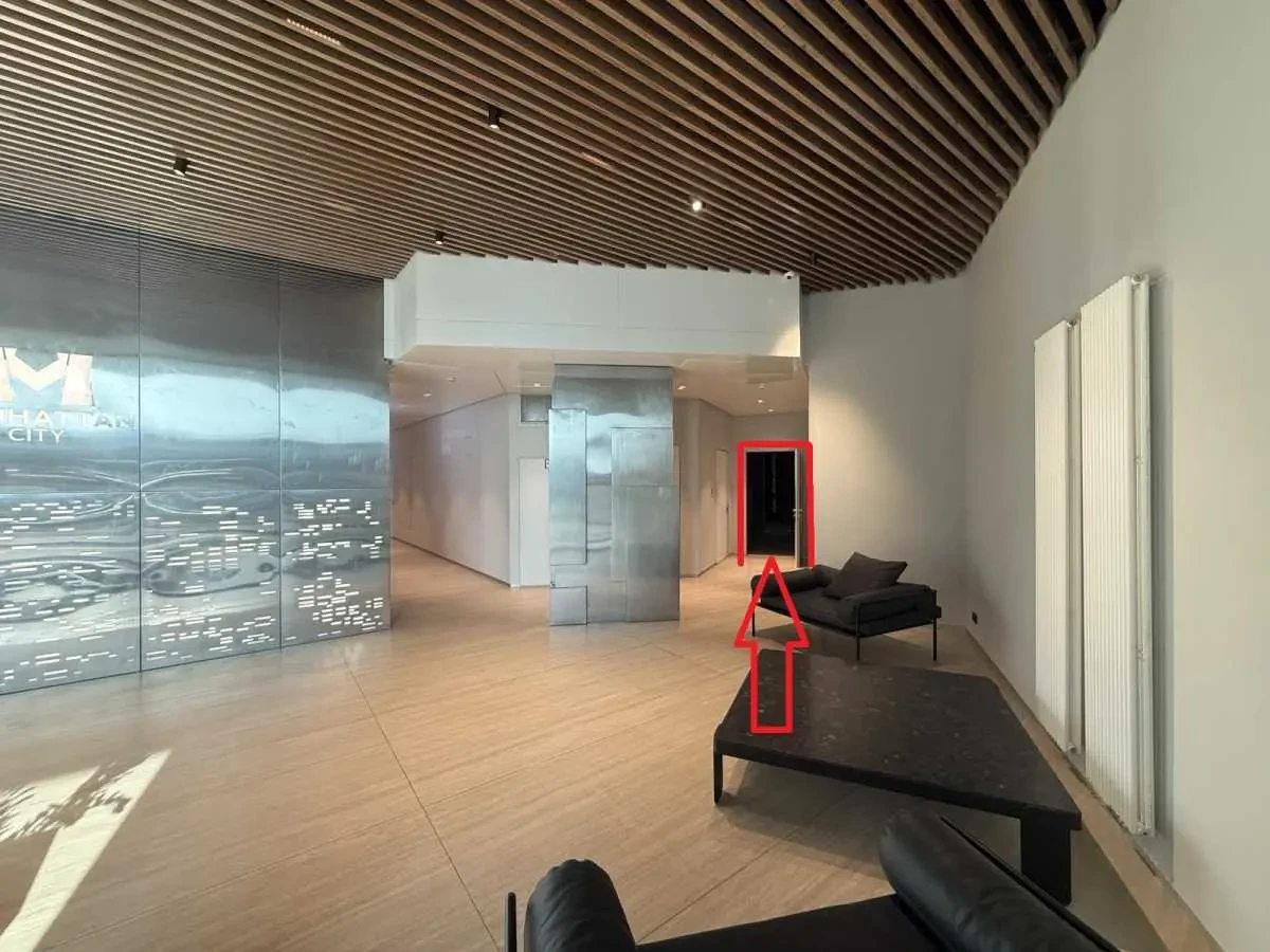 торгові площі Київ, Шевченківський, Берестейський 11 12