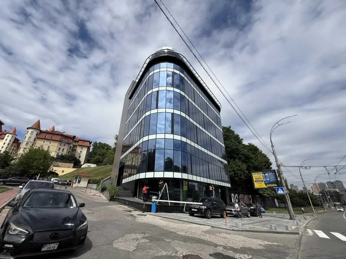 приміщення, будівлі Київ, Печерський, Івана Федорова 9