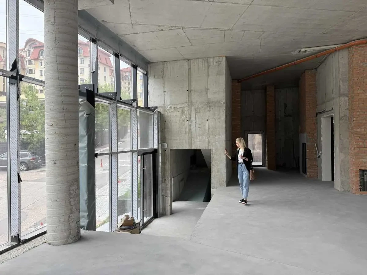 приміщення, будівлі Київ, Печерський, Івана Федорова 4