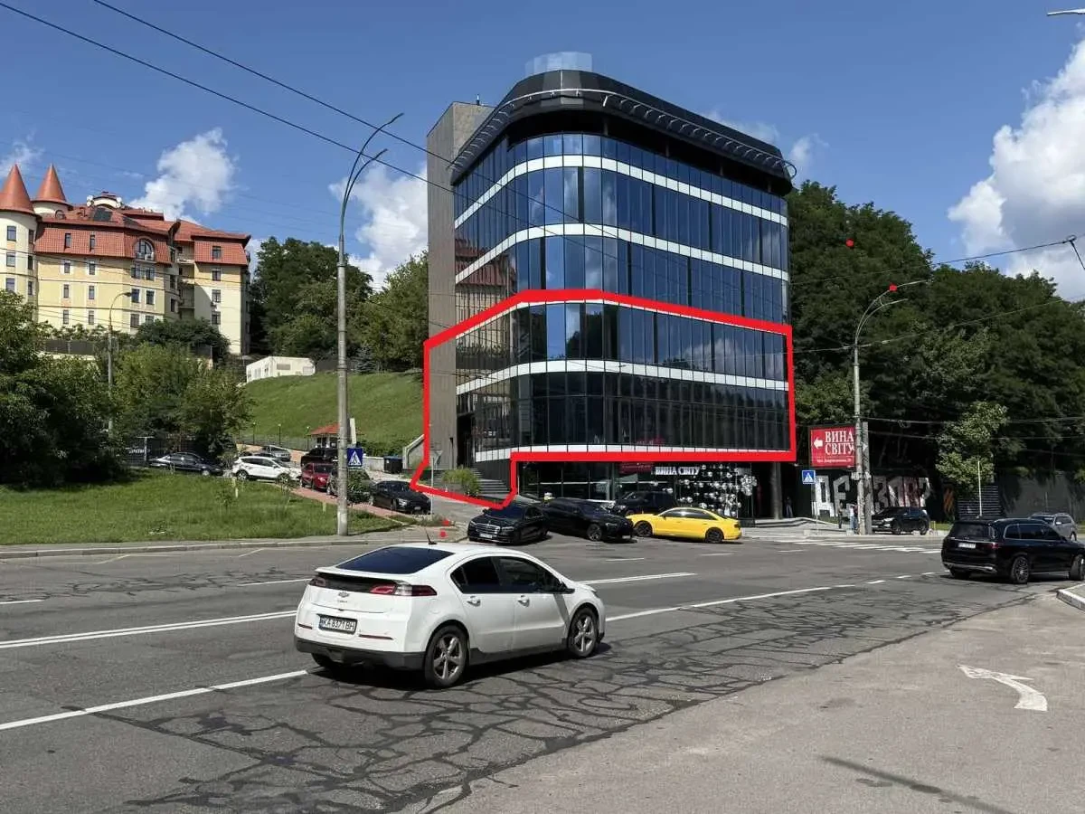 приміщення, будівлі Київ, Печерський, Івана Федорова 3