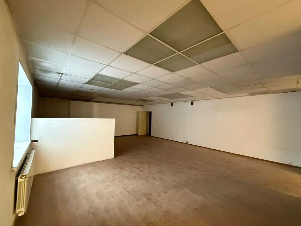 торгові площі Київ, Шевченківський, Павлівська 18 10