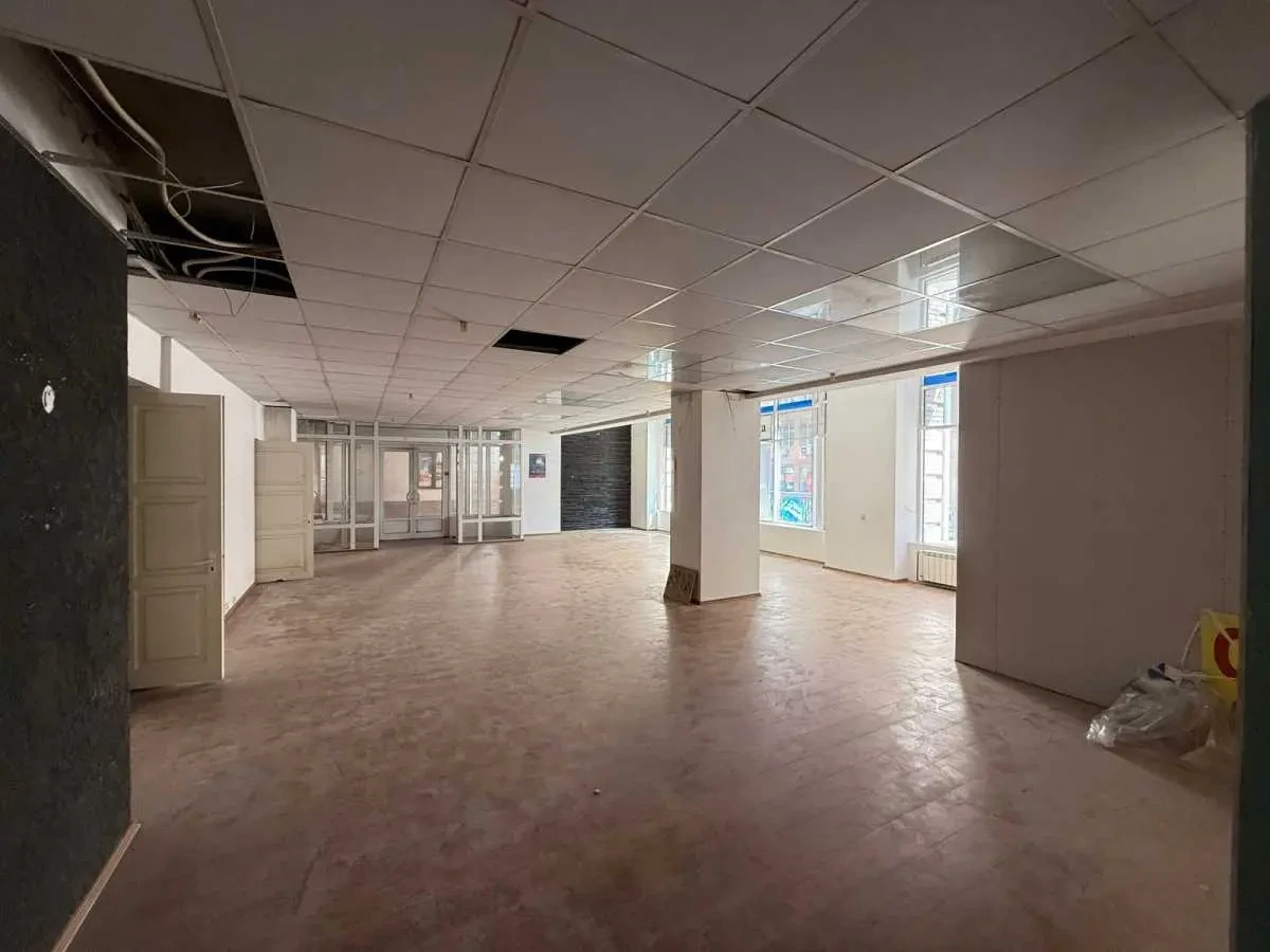 торгові площі Київ, Шевченківський, Павлівська 18 5