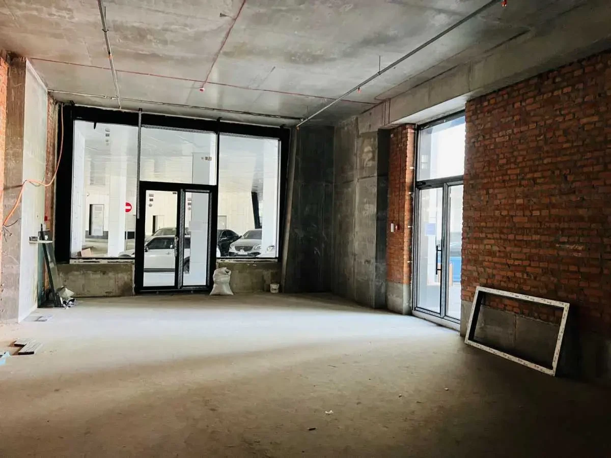 об’єкт сфери послуг Київ, Шевченківський, Берестейський 11 3