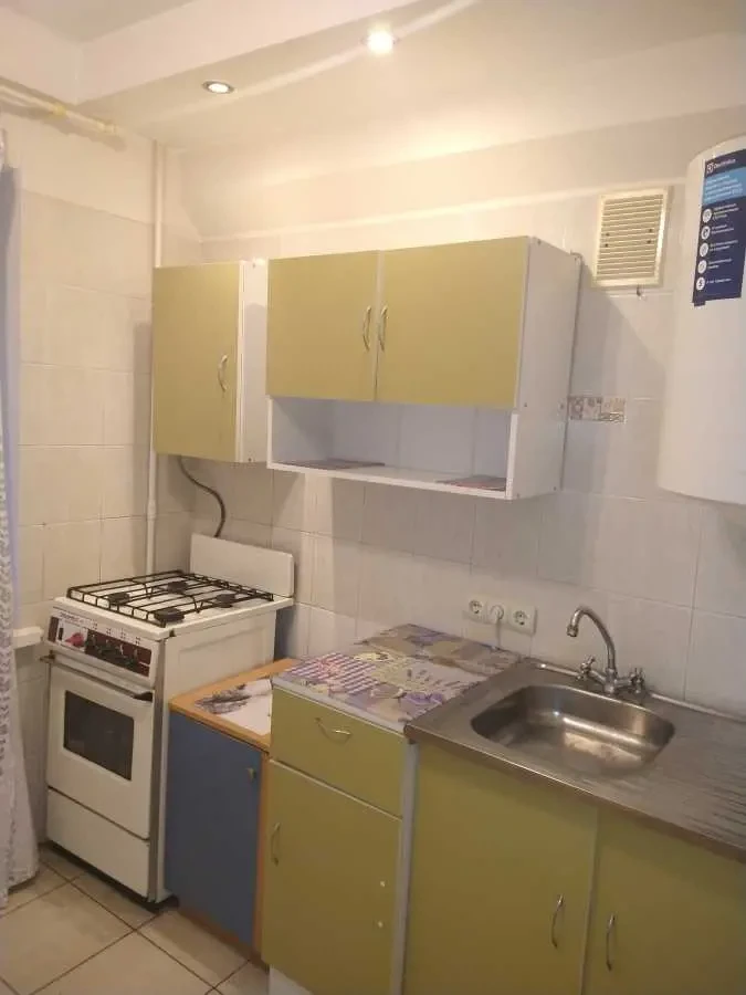 1-к квартира Київ, Деснянський, Мілютенка 13