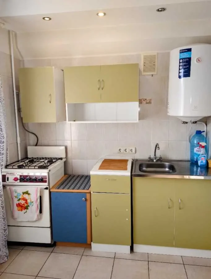 1-к квартира Київ, Деснянський, Мілютенка 15