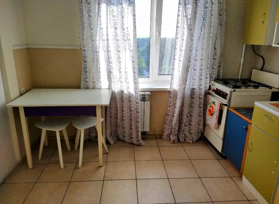 1-к квартира Київ, Деснянський, Мілютенка 18