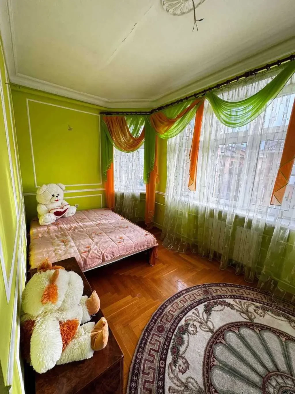 8-к котедж Київ, Деснянський, Радунська 19