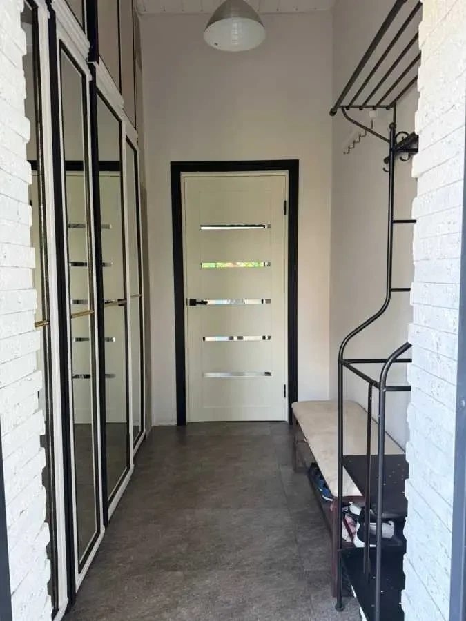 3-к будинок Вишгородський, Нові Петрівці, Будівельників 6