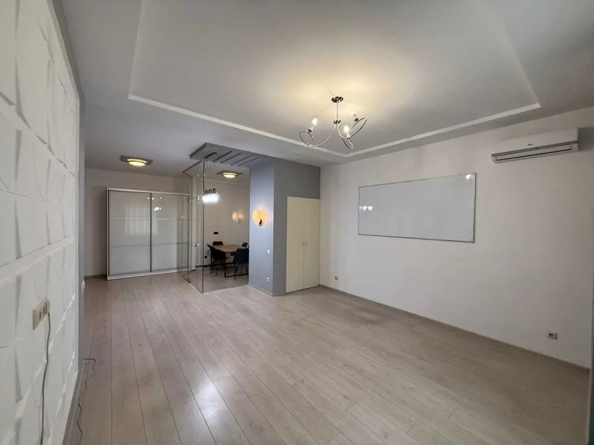 офісне приміщення Київ, Печерський, Євгена Коновальця 36Е 4