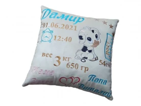 Подушка декоративная именная c вышивкой белый метрика Дамир rus 00142