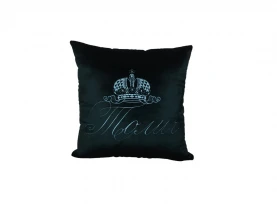 Подушка декоративная именная c вышивкой черный мужчине 00147