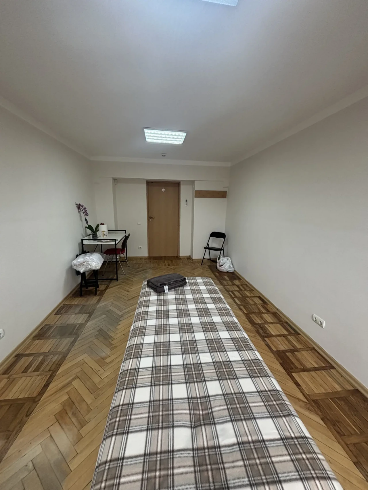 Оренда офісу 18,5 м² вул. Зелена м.Львів