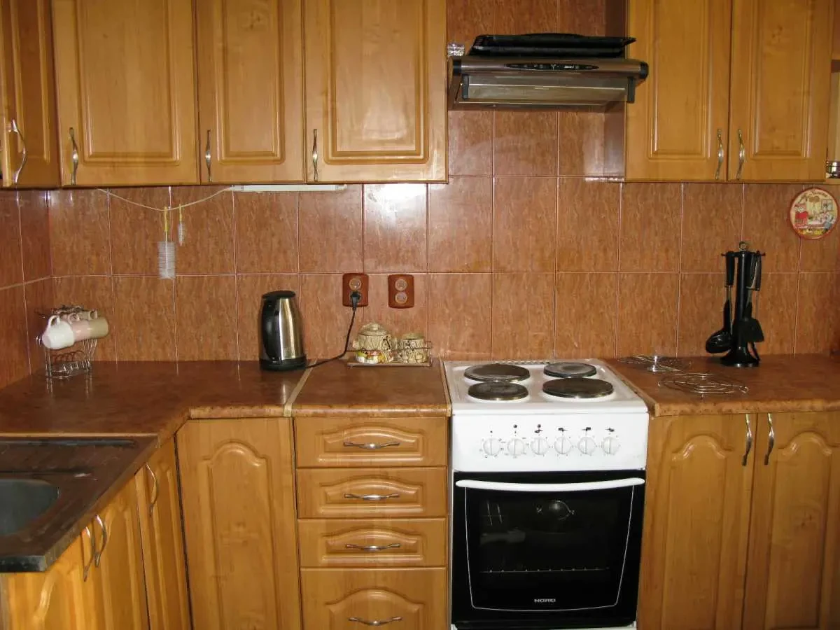 2-к квартира Київ, Голосіївський, Саперно-Слобідська 3