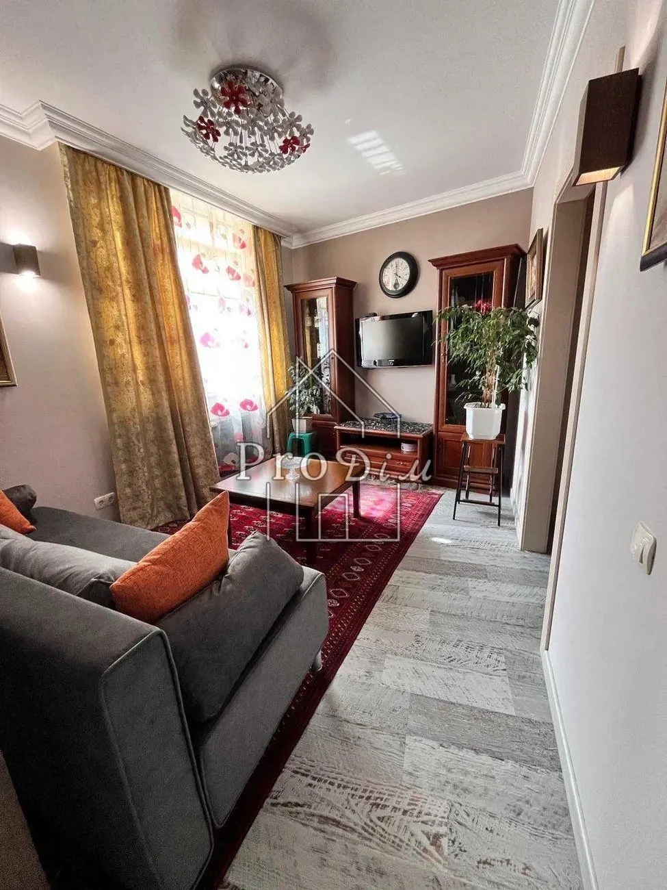 Продаж квартири ЖК 