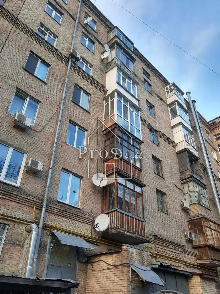Продаж 3к кв-ри 72 м.кв Михайла Бойчука 2\34 Печерський р-н 4