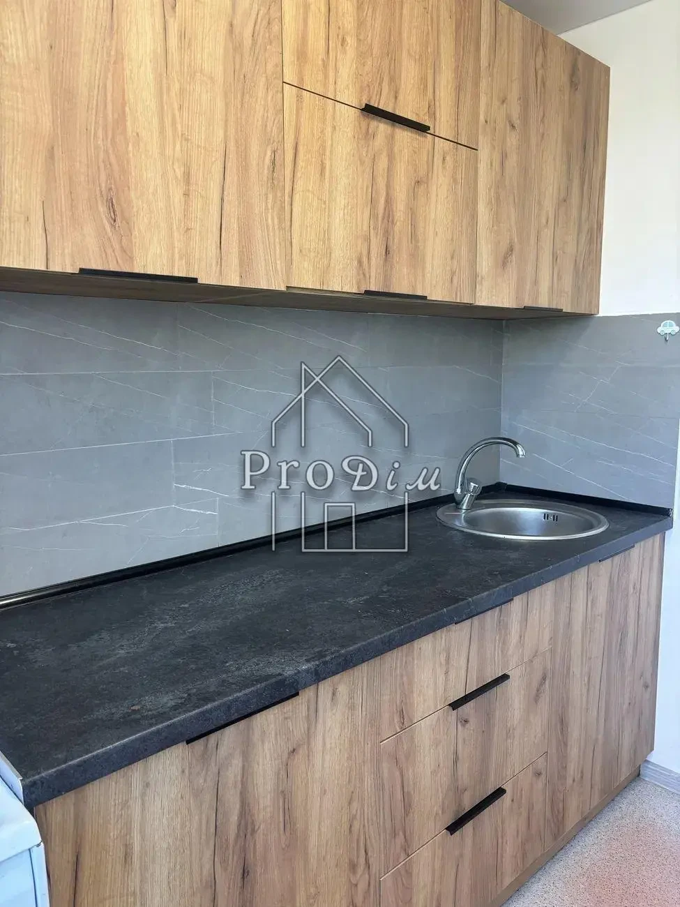 Світла та затишна однокімнатна квартира у центрі Шевченківського район 4