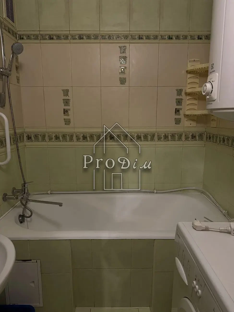 Оренда 3к квартира. Яновсього 5