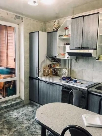 Оренда 2к квартири біля метро Чернігівська