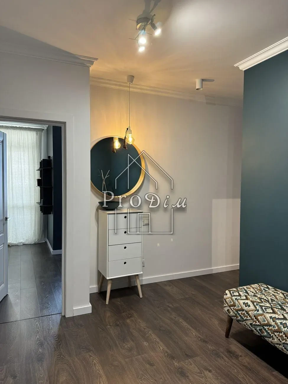 Трикімнатна квартира, поруч з метро «Політехнічний інститут» 3