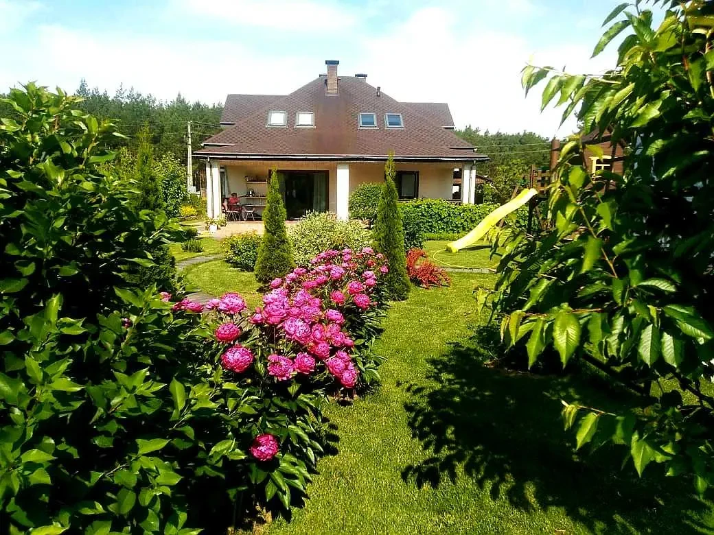 5-к будинок Вишгородський, Вишгород, шевченко 15