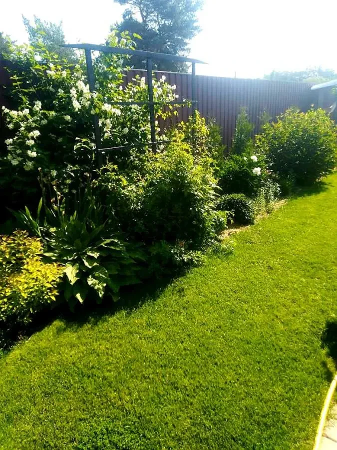 5-к будинок Вишгородський, Вишгород, шевченко 13